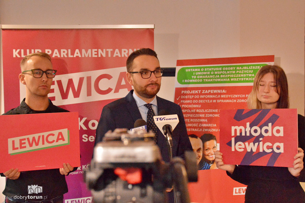 Konferencja prasowa Piotra Kowala