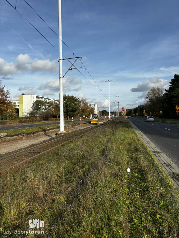 Remont torowiska na Skarpie