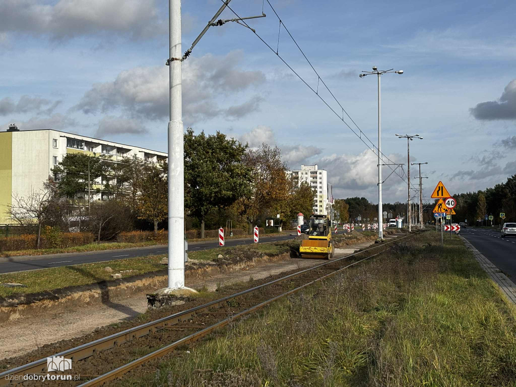 Remont torowiska na Skarpie