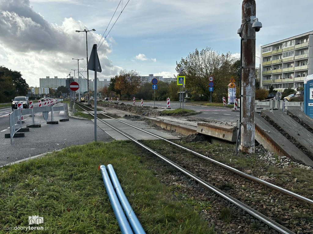 Remont torowiska na Skarpie