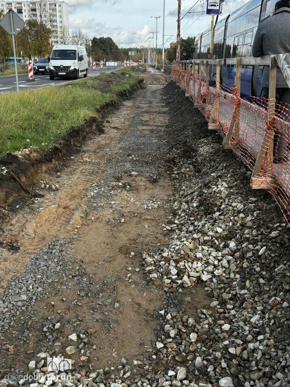 Remont torowiska na Skarpie