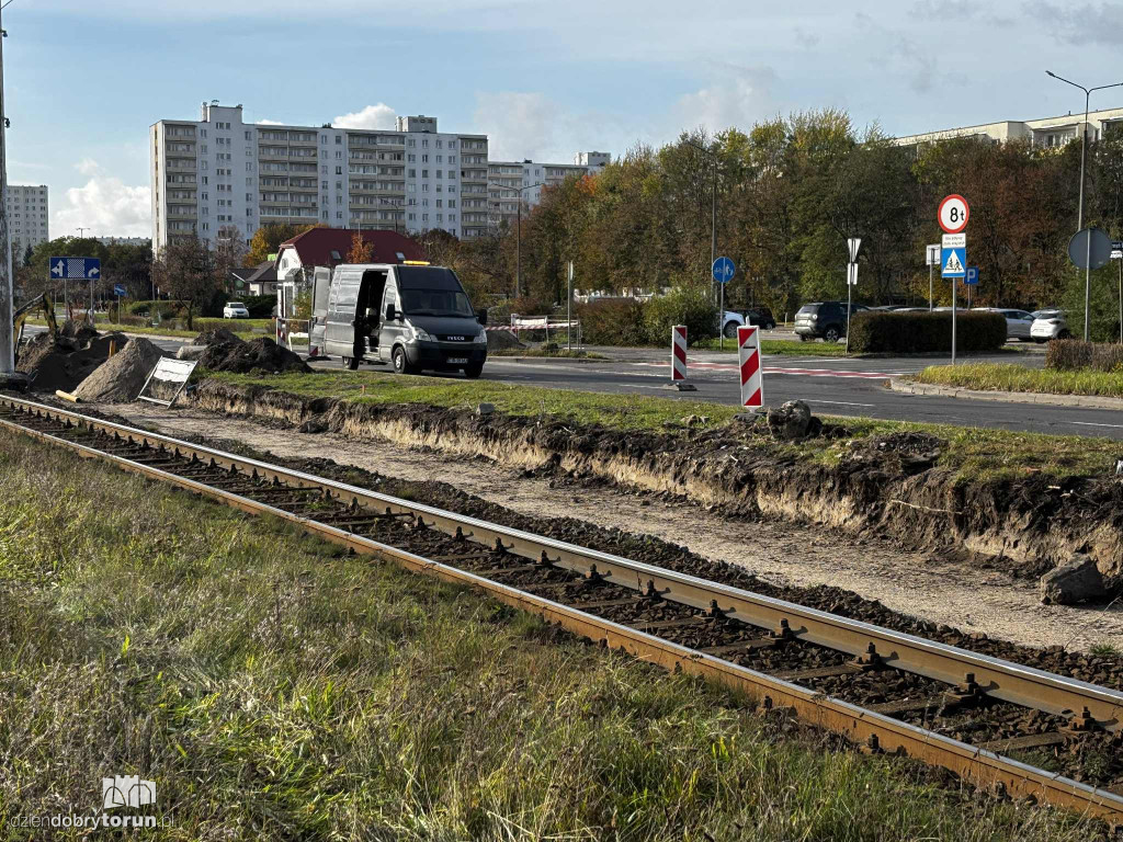 Remont torowiska na Skarpie