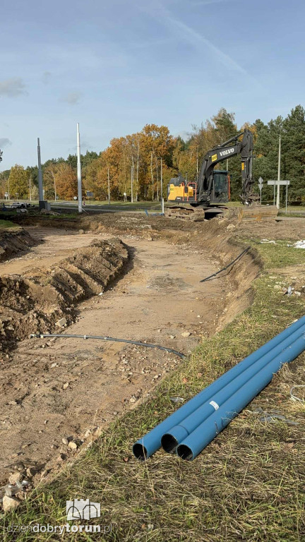 Remont torowiska na Skarpie