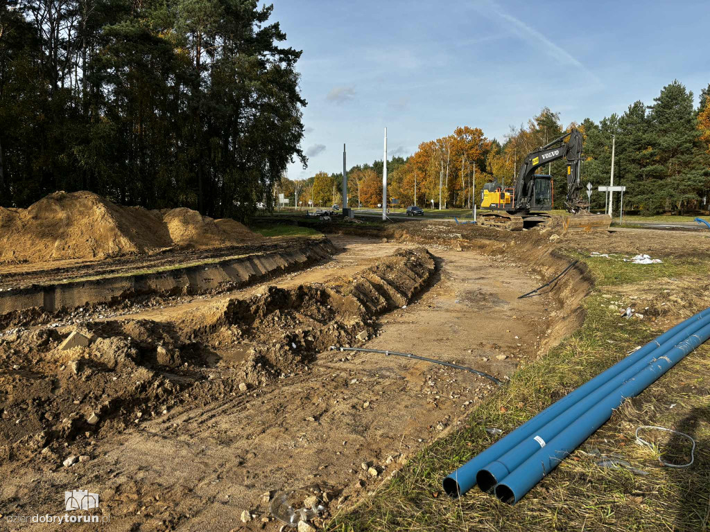 Remont torowiska na Skarpie