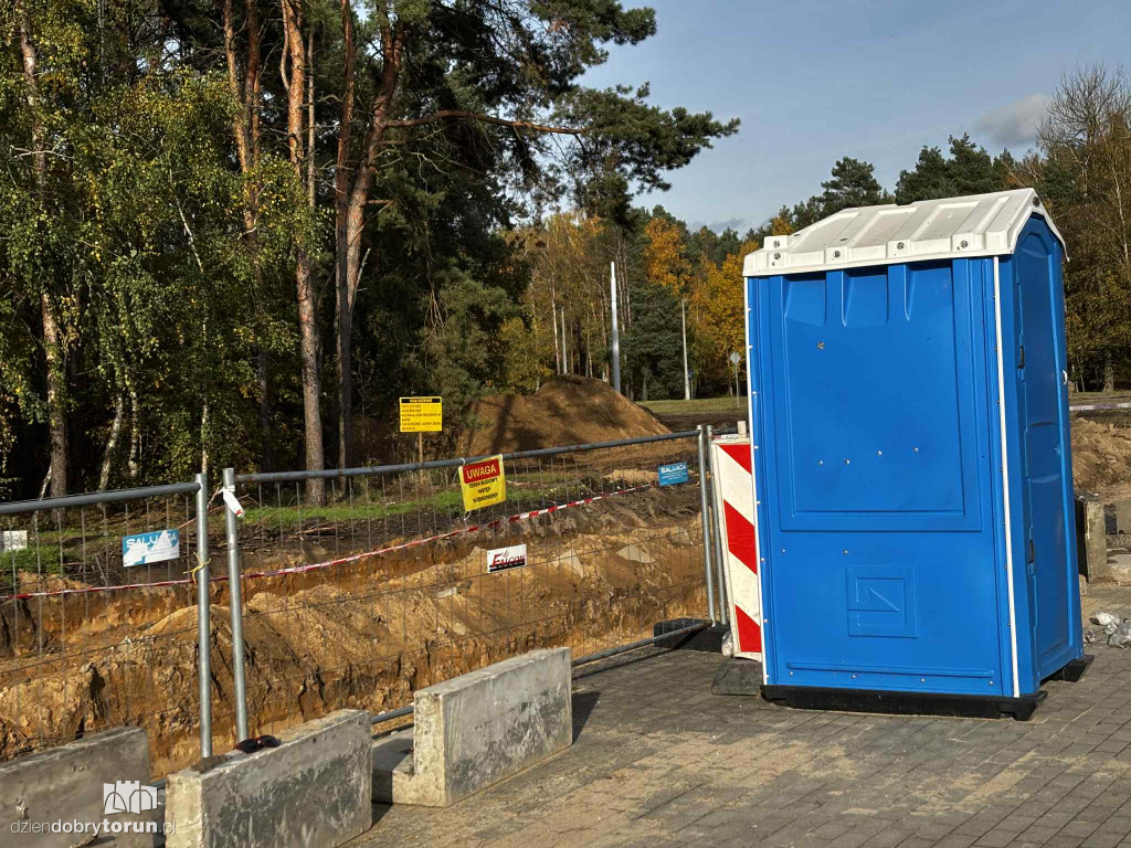 Remont torowiska na Skarpie