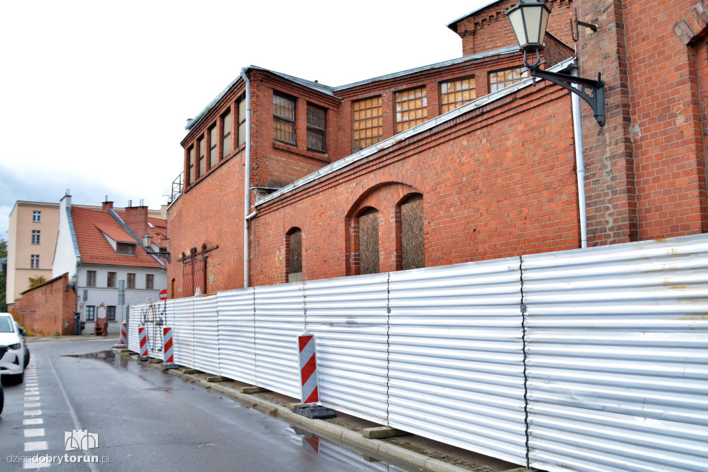 Ruszyła budowa hotelu w Starym Browarze