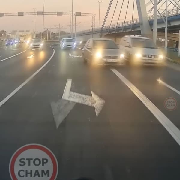 Screen z nagrania STOP CHAM 