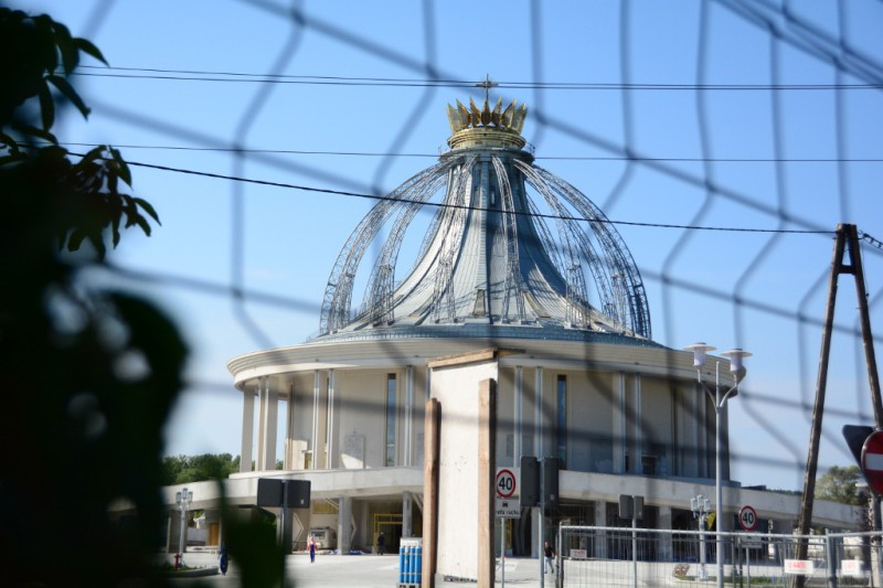 Trwa budowa świątyni Rydzyka