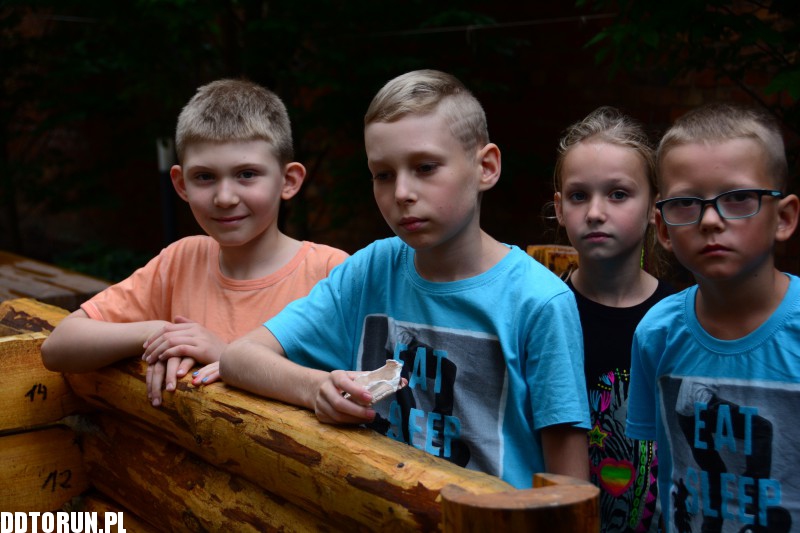 Letnie spotkania z archeologią