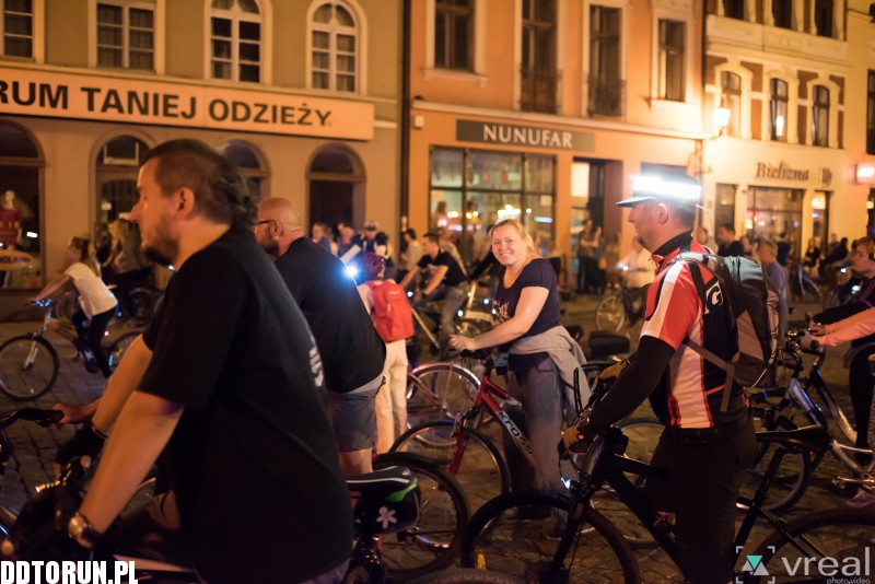 Rowerowa Masa Krytyczna na Skyway