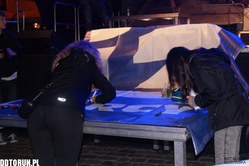 Koncert dla kontuzjowanego Darcy Warda