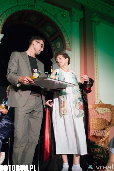 Spektakt „Jaka Ona Piękna” - premiera
