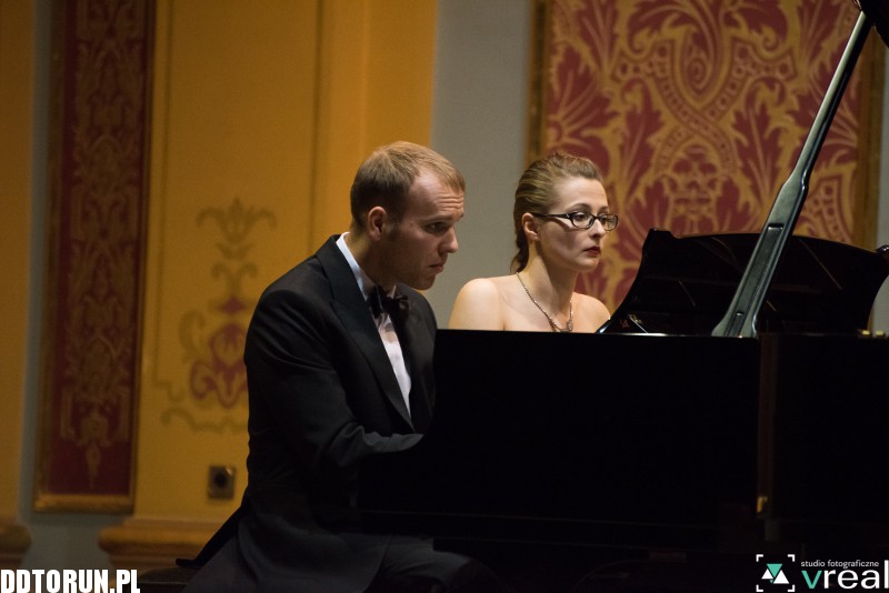 Wakarecy Piano Duo - Dwór Artusa