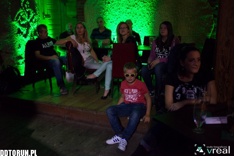  Metal Covers Night- Tribute to AC/DC