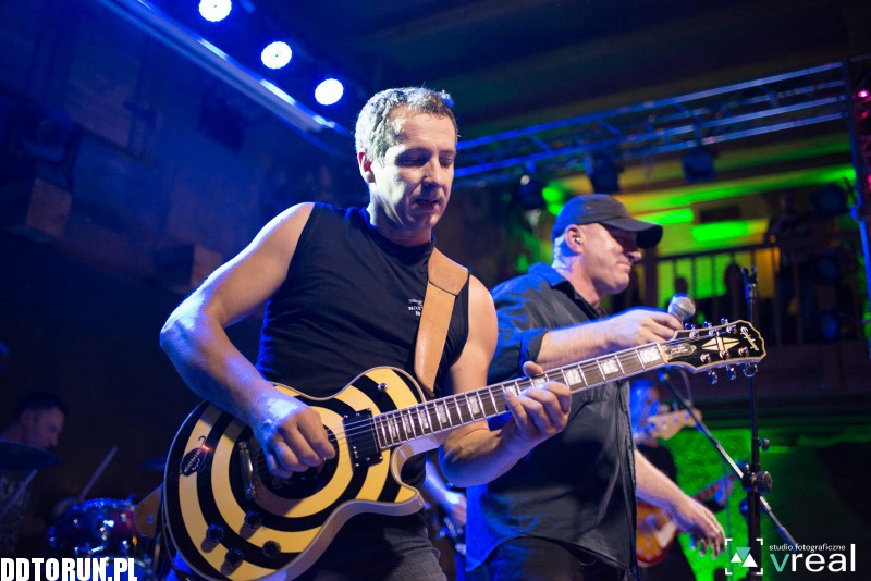  Metal Covers Night- Tribute to AC/DC
