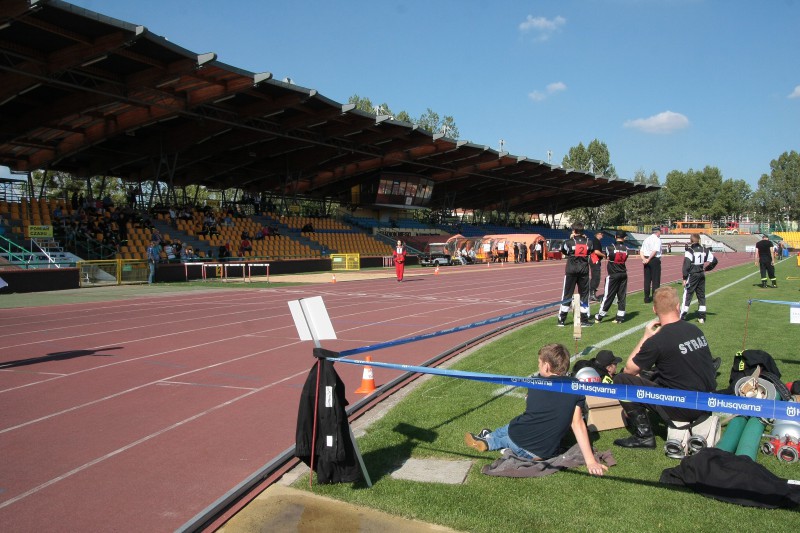 Strażacy rywalizowali na stadionie