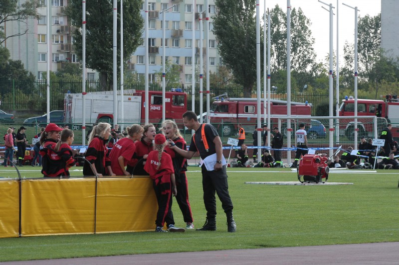 Strażacy rywalizowali na stadionie