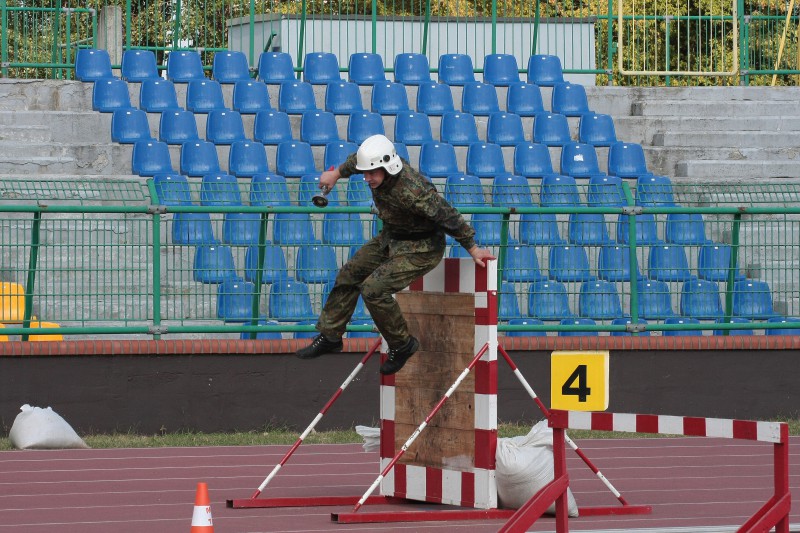 Strażacy rywalizowali na stadionie