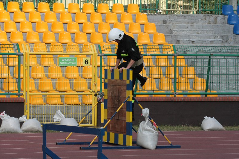 Strażacy rywalizowali na stadionie