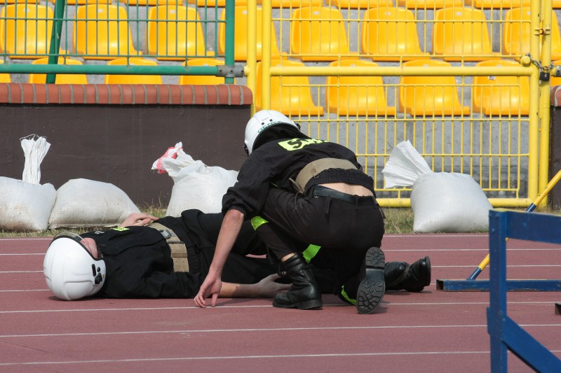 Strażacy rywalizowali na stadionie