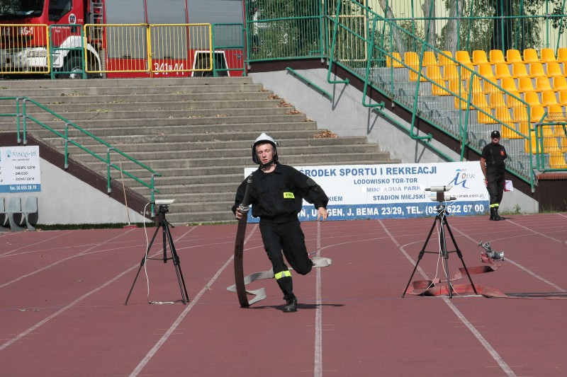 Strażacy rywalizowali na stadionie