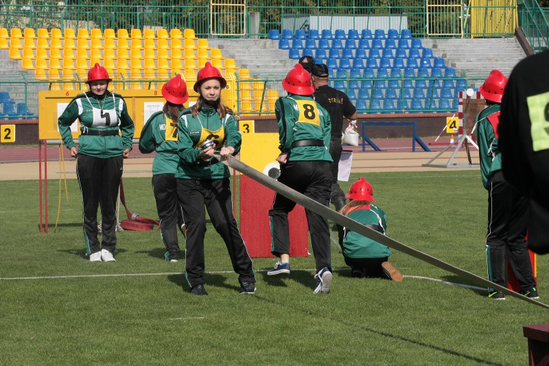 Strażacy rywalizowali na stadionie