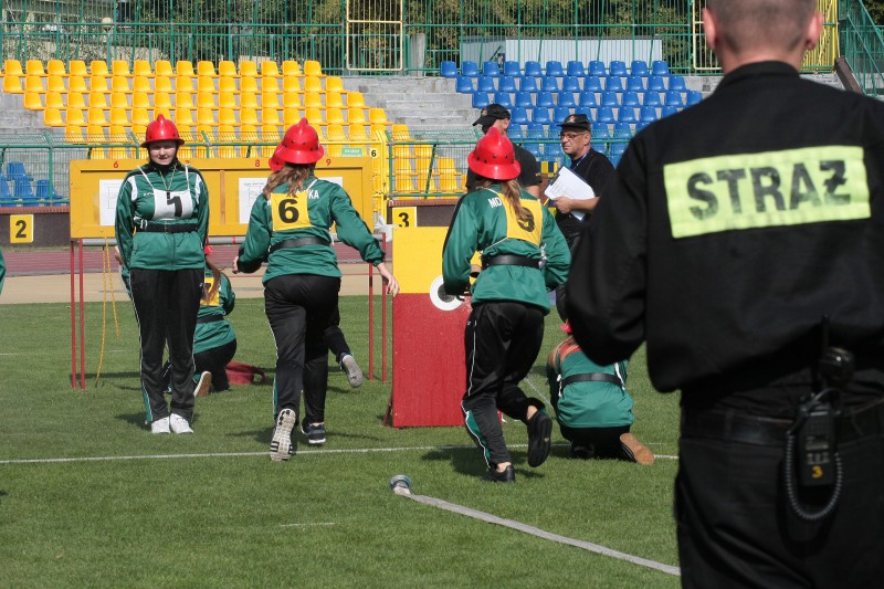 Strażacy rywalizowali na stadionie