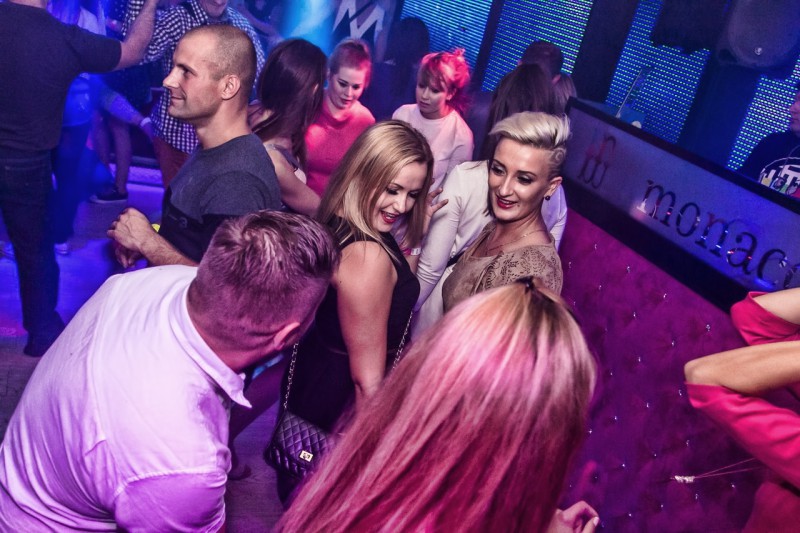 Piątek w klubie Monaco
