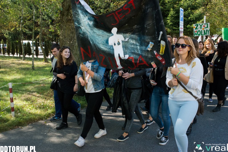 Licealiści przeciwko dopalaczom
