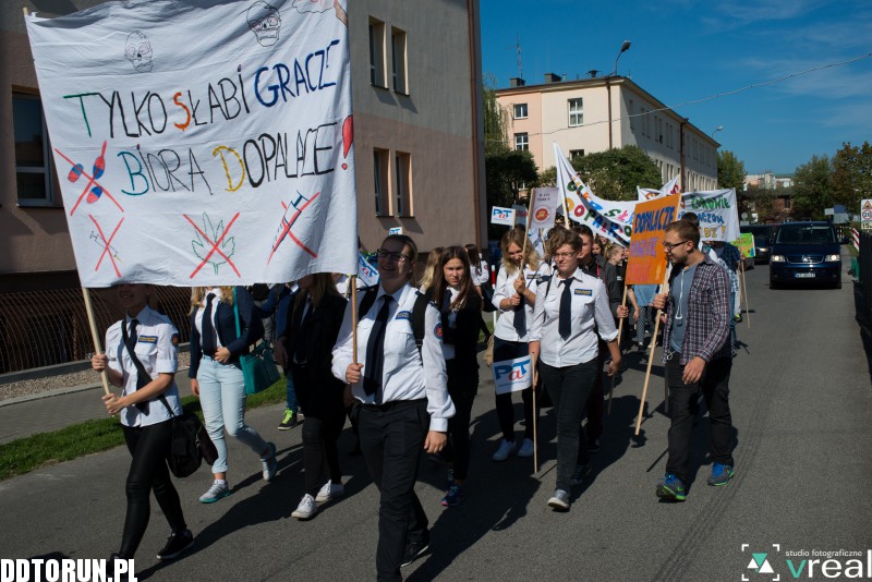 Licealiści przeciwko dopalaczom