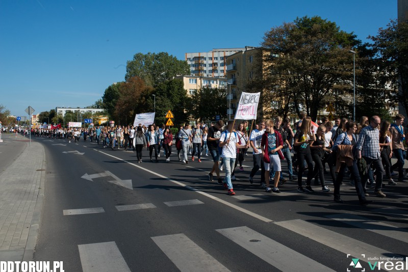 Licealiści przeciwko dopalaczom