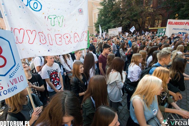 Licealiści przeciwko dopalaczom