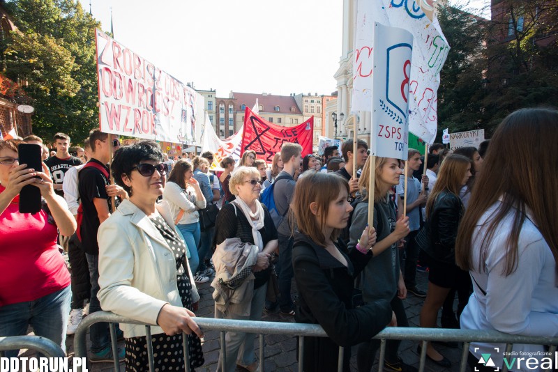 Licealiści przeciwko dopalaczom
