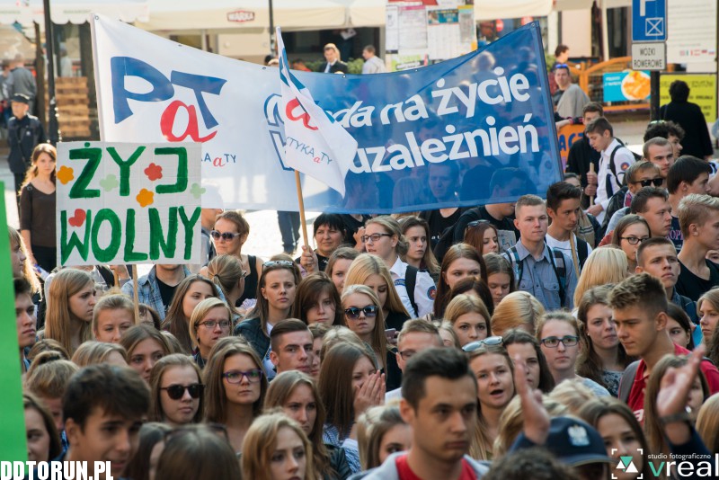Licealiści przeciwko dopalaczom