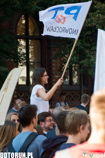 Licealiści przeciwko dopalaczom