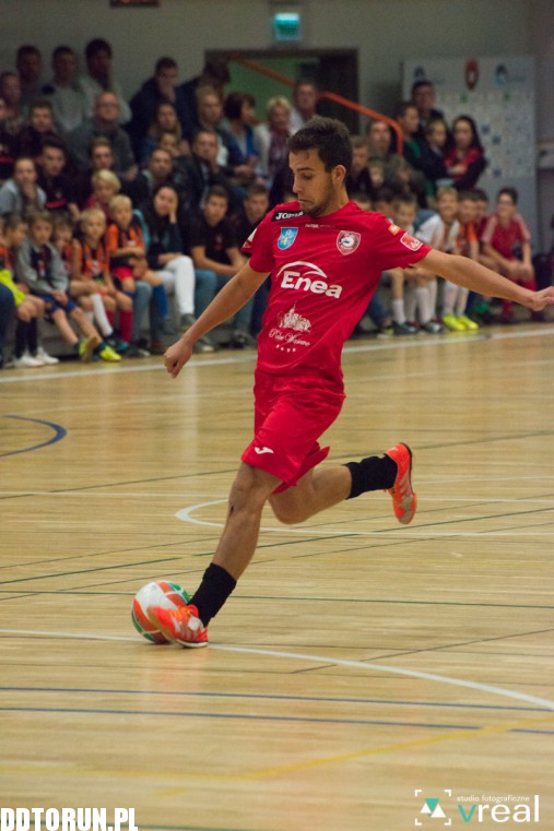 FC Toruń wygrywa u siebie