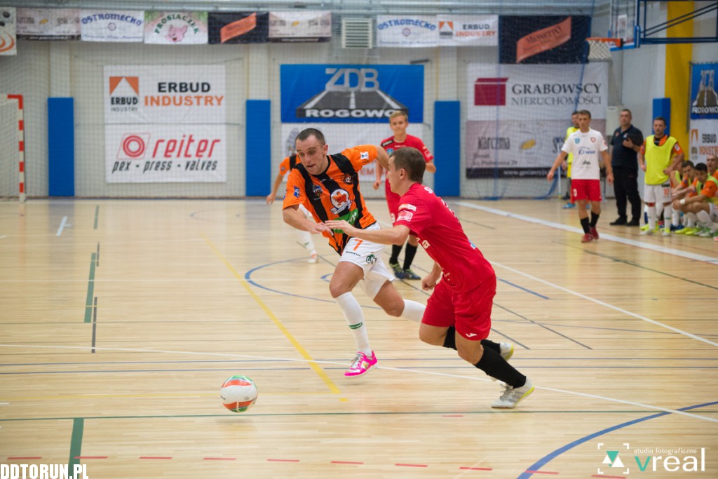 FC Toruń wygrywa u siebie