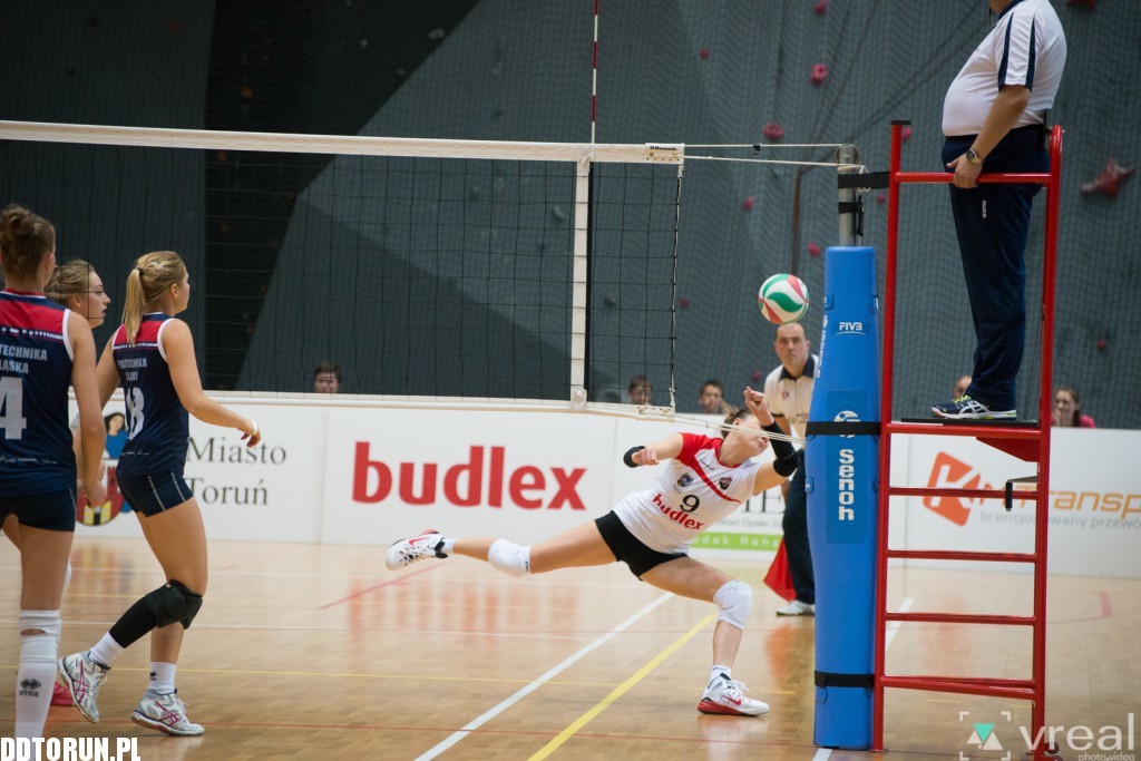 Budowlani Toruń zwyciężają