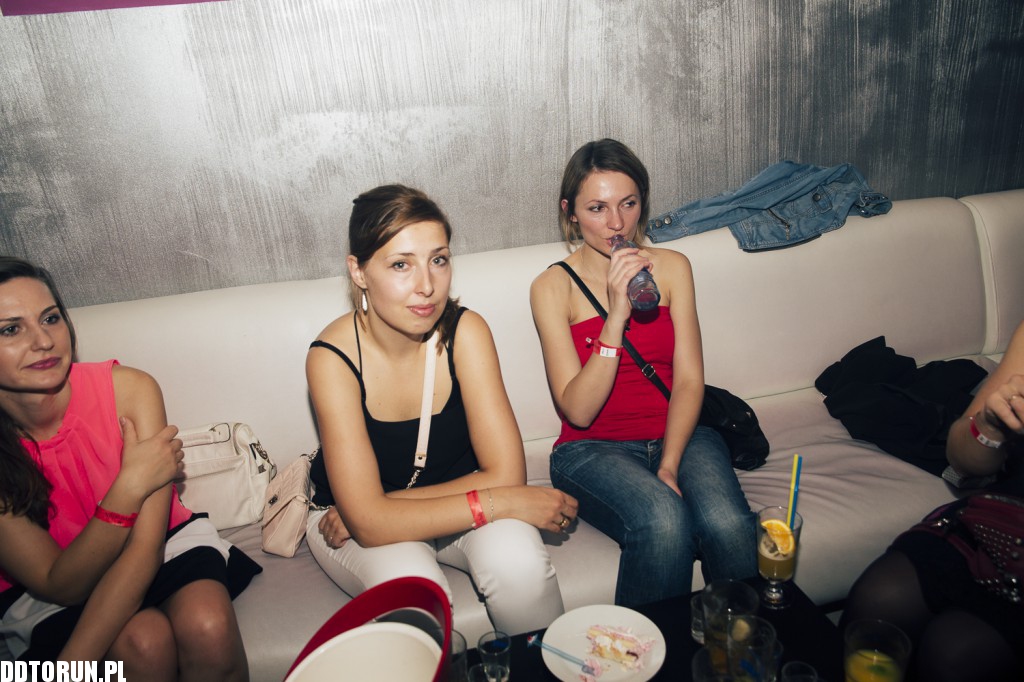 Sobotnia noc w Monaco Club