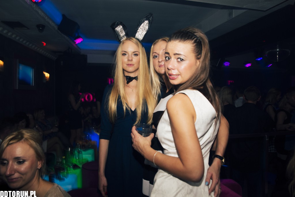 Sobotnia noc w Monaco Club