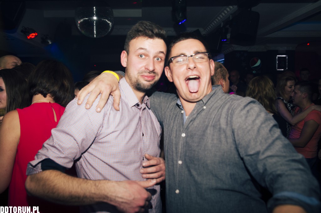 Sobotnia noc w Monaco Club
