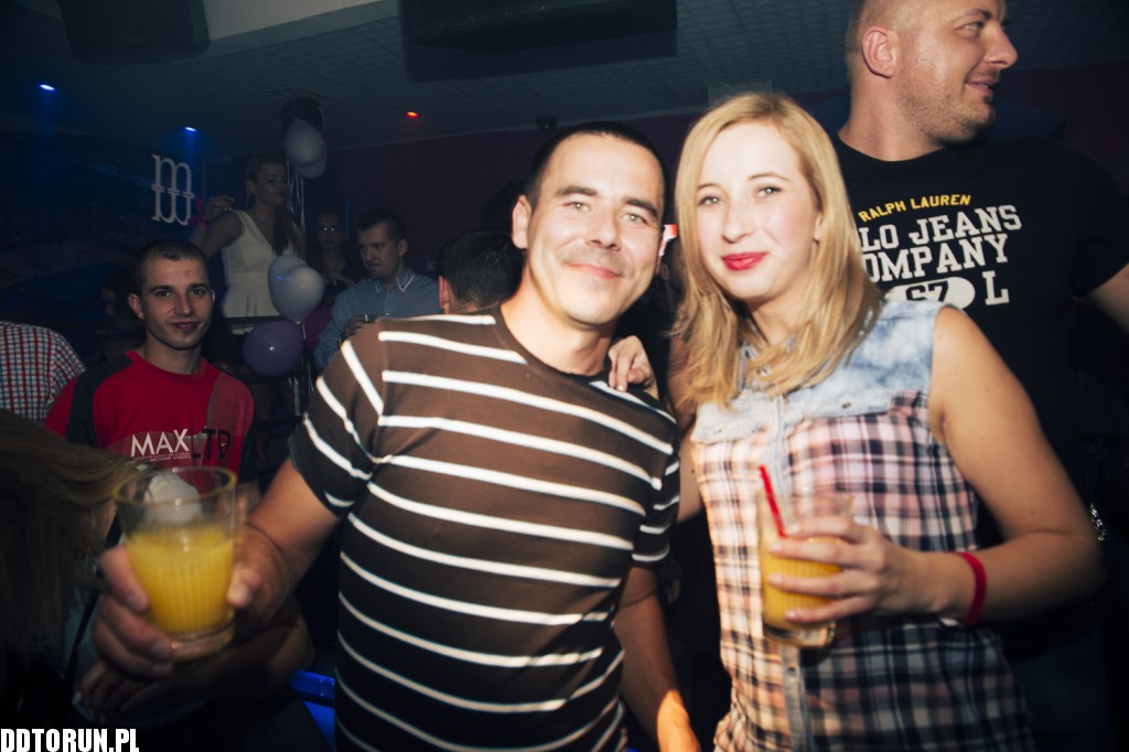 Sobotnia noc w Monaco Club