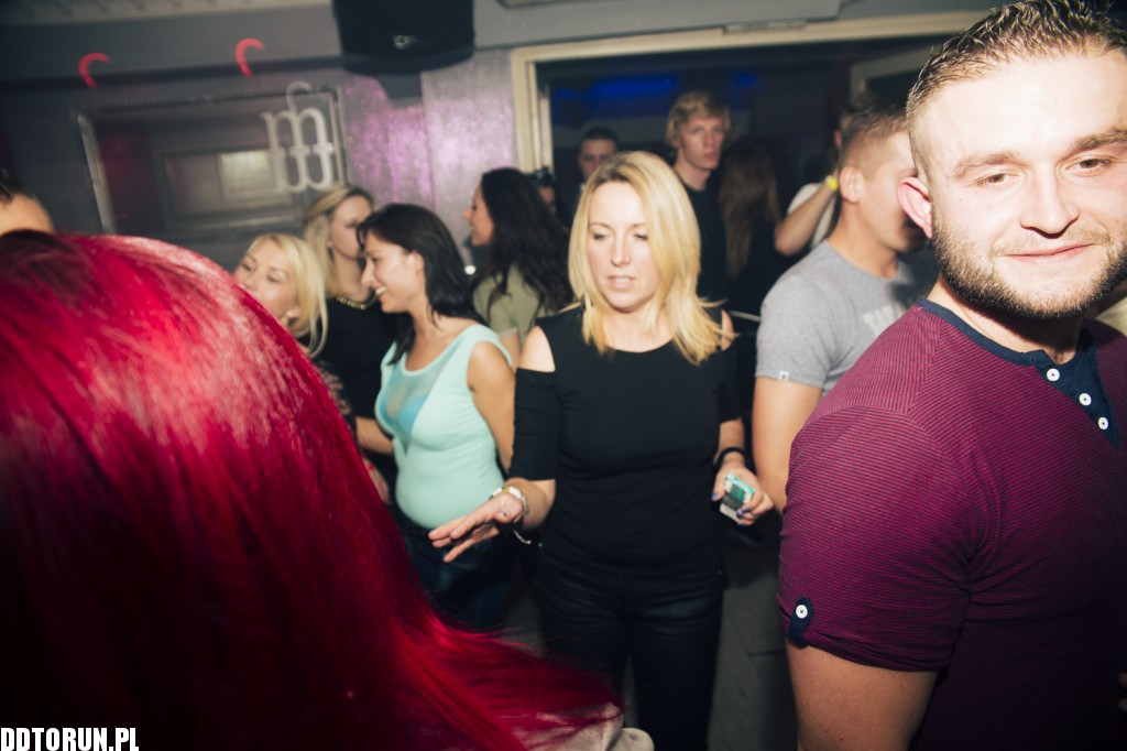 Sobotnia noc w Monaco Club