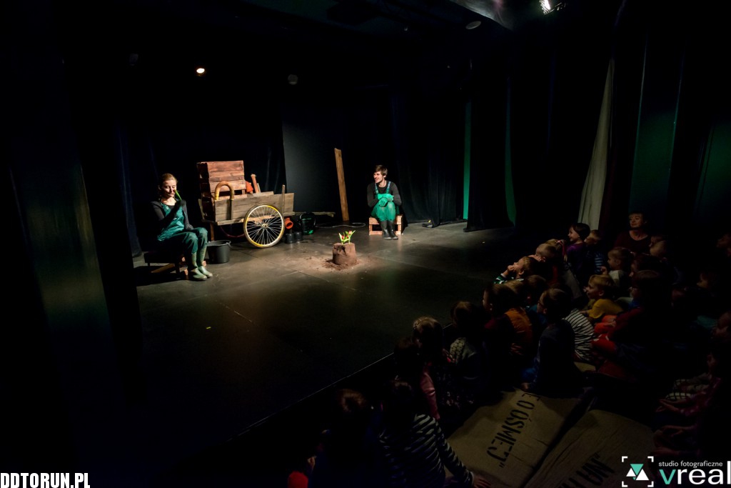 Calineczka w Teatrze Baj Pomorski