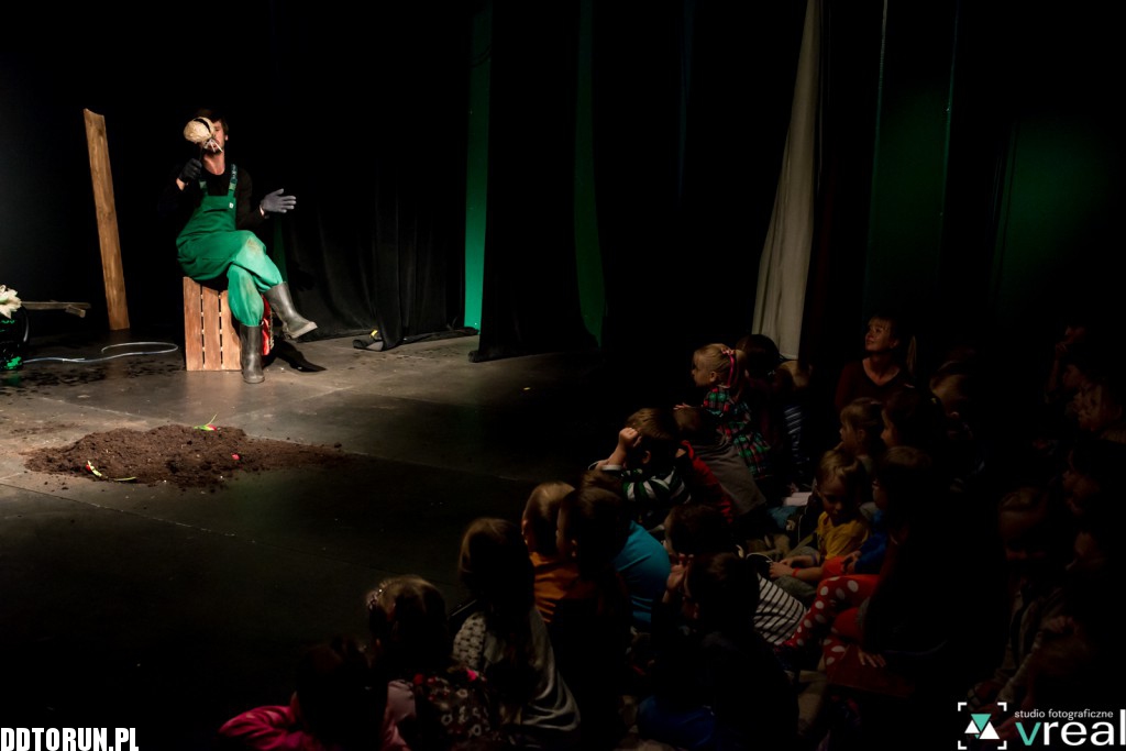 Calineczka w Teatrze Baj Pomorski