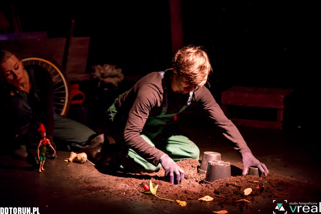 Calineczka w Teatrze Baj Pomorski