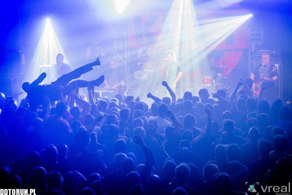 Pomarańczowa trasa Kultu w Od  Nowie