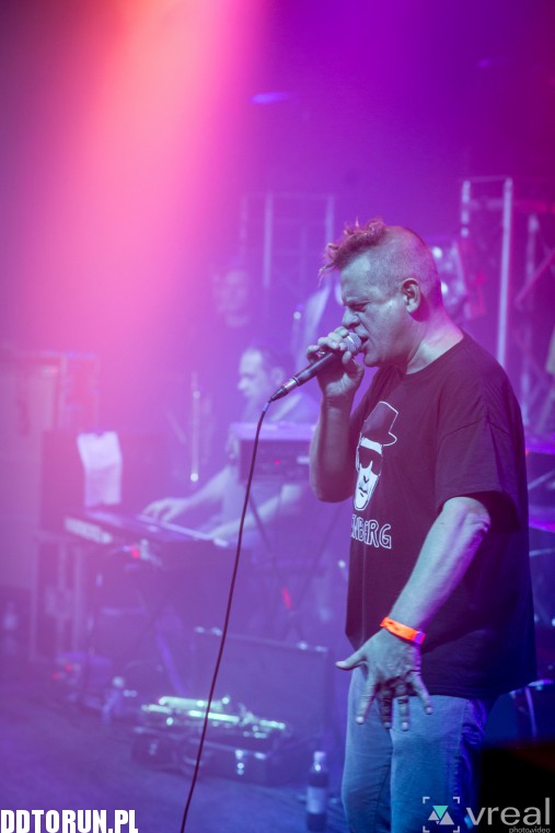 Pomarańczowa trasa Kultu w Od  Nowie