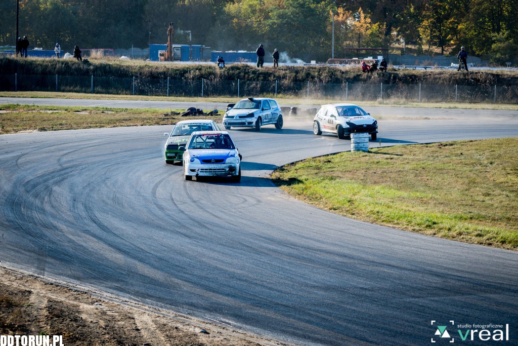 Wyścigi rallycrossu w Moto Parku