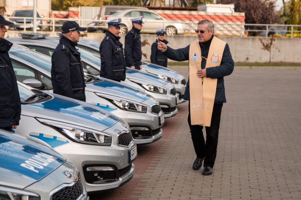 Policjanci mają nowe samochody